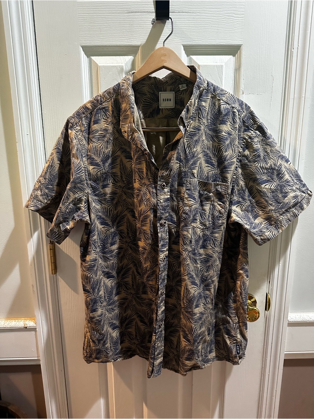ROWN Men’s Short Sleeve Button Up Shirt‎ Beige Navy Palms XL Tropical Beach